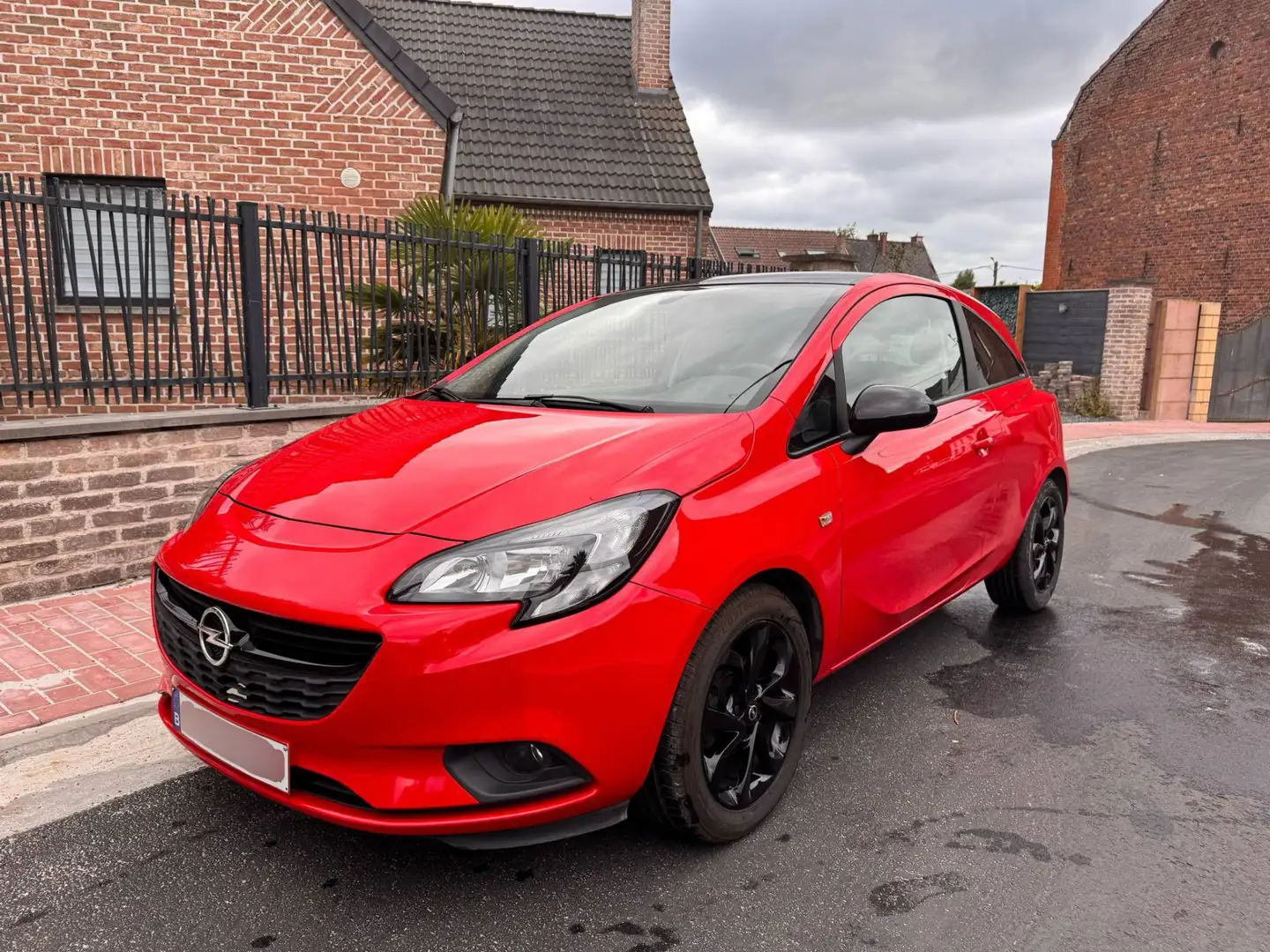 Opel Corsa-e Black Edition Rouge - 1