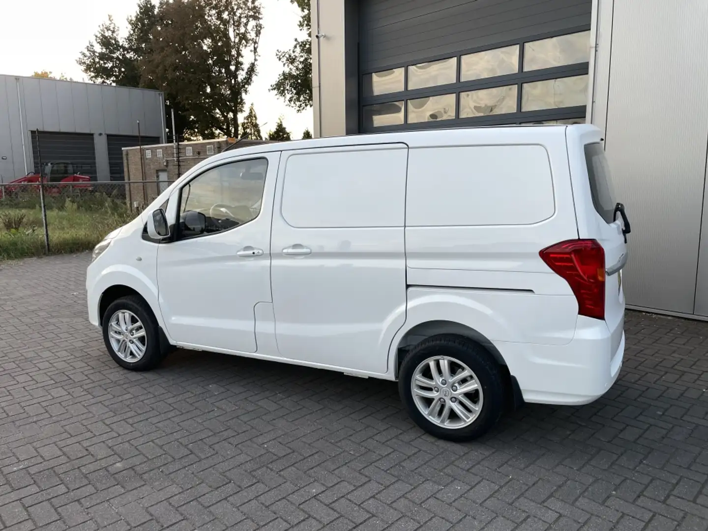 BYD ETP3 45 kWh 100% elektrisch | nieuw Wit - 2