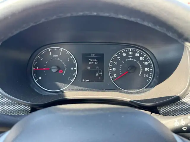 Dacia Sandero view 6