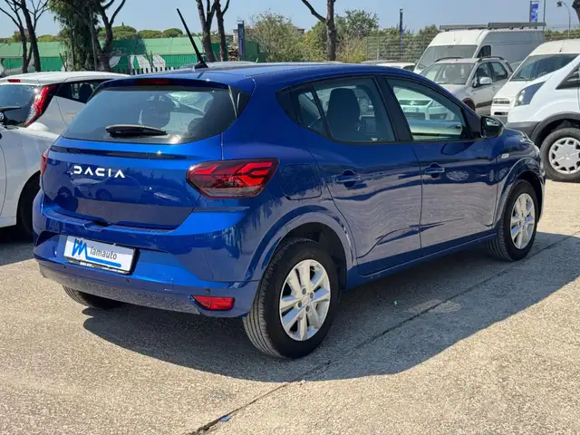 Dacia Sandero view 3