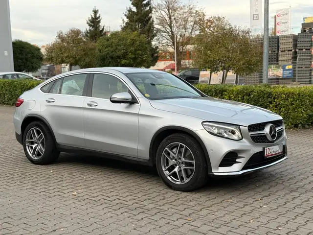Mercedes-Benz GLC 350 4Matic Garantie *AMG * AWD* TÜV Neu*