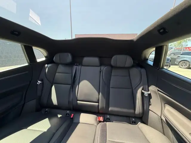 Polestar 4 Polestar 4 Ansicht 11