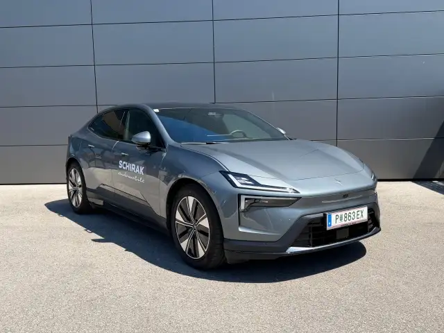 Polestar 4 Polestar 4 Ansicht 1
