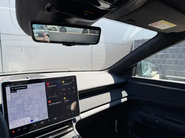 Polestar 4 Polestar 4 Ansicht 22