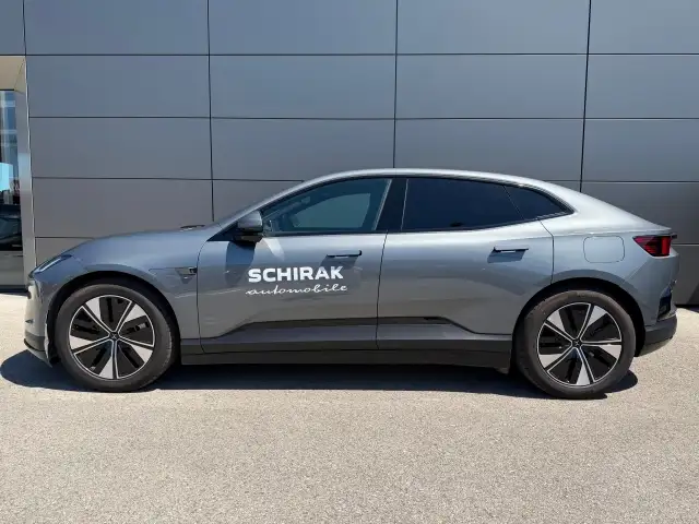 Polestar 4 Polestar 4 Ansicht 3