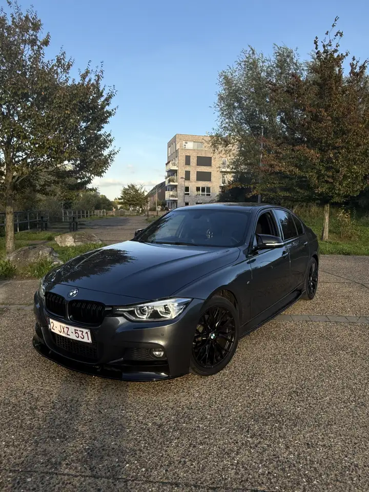 BMW 318