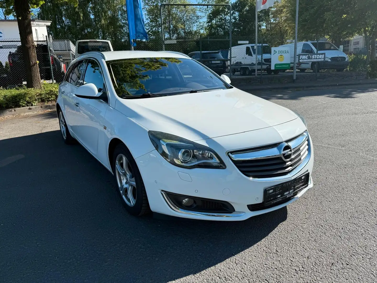 Opel Insignia A Sports Tourer Business Innovation*TÜV Weiß - 1