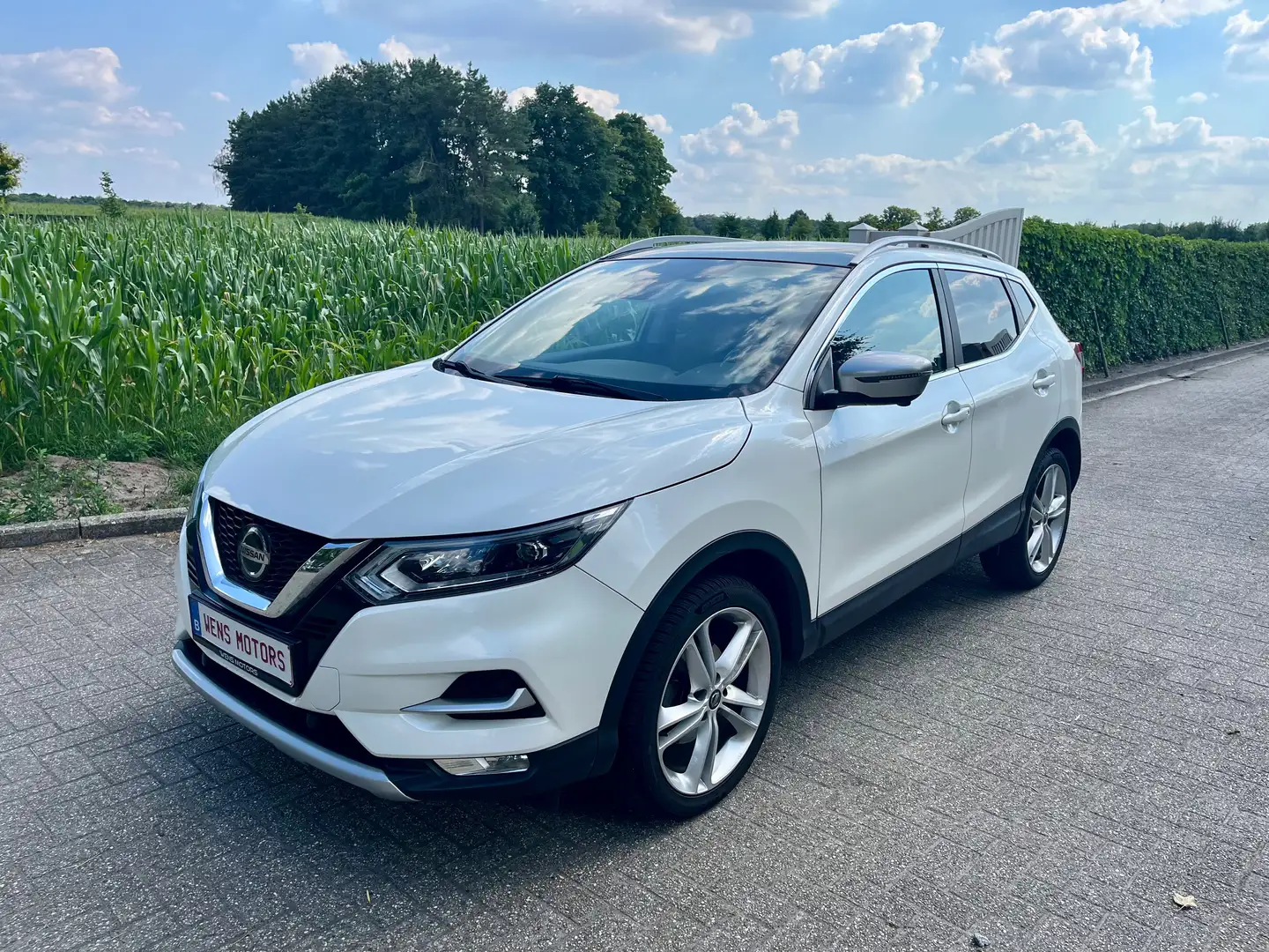 Nissan Qashqai 1.3 DIG-T Pano/Navi/Cruise/Camera Blanc - 1
