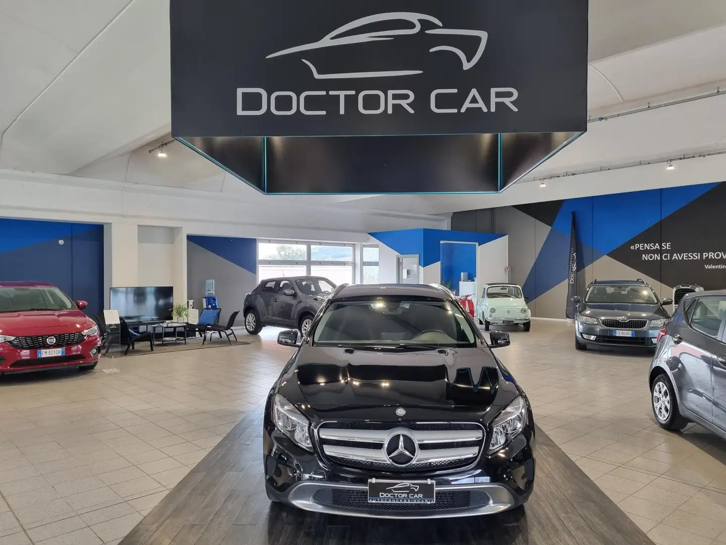 Mercedes-Benz GLA 200 GLA 200 d Sport auto Nero - 1