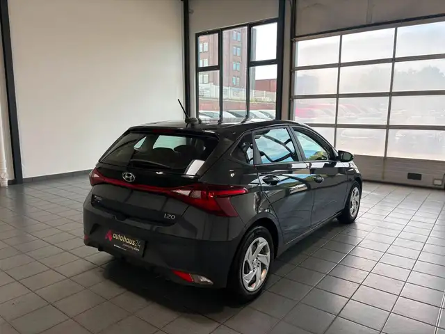 Hyundai I20 view 5