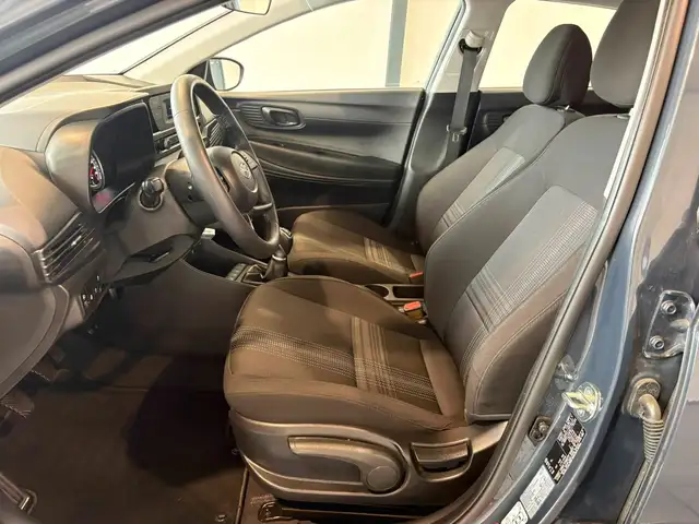Hyundai I20 view 8