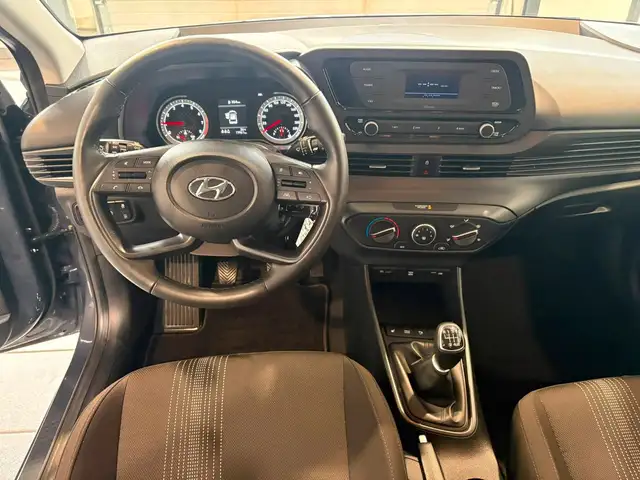 Hyundai I20 view 9
