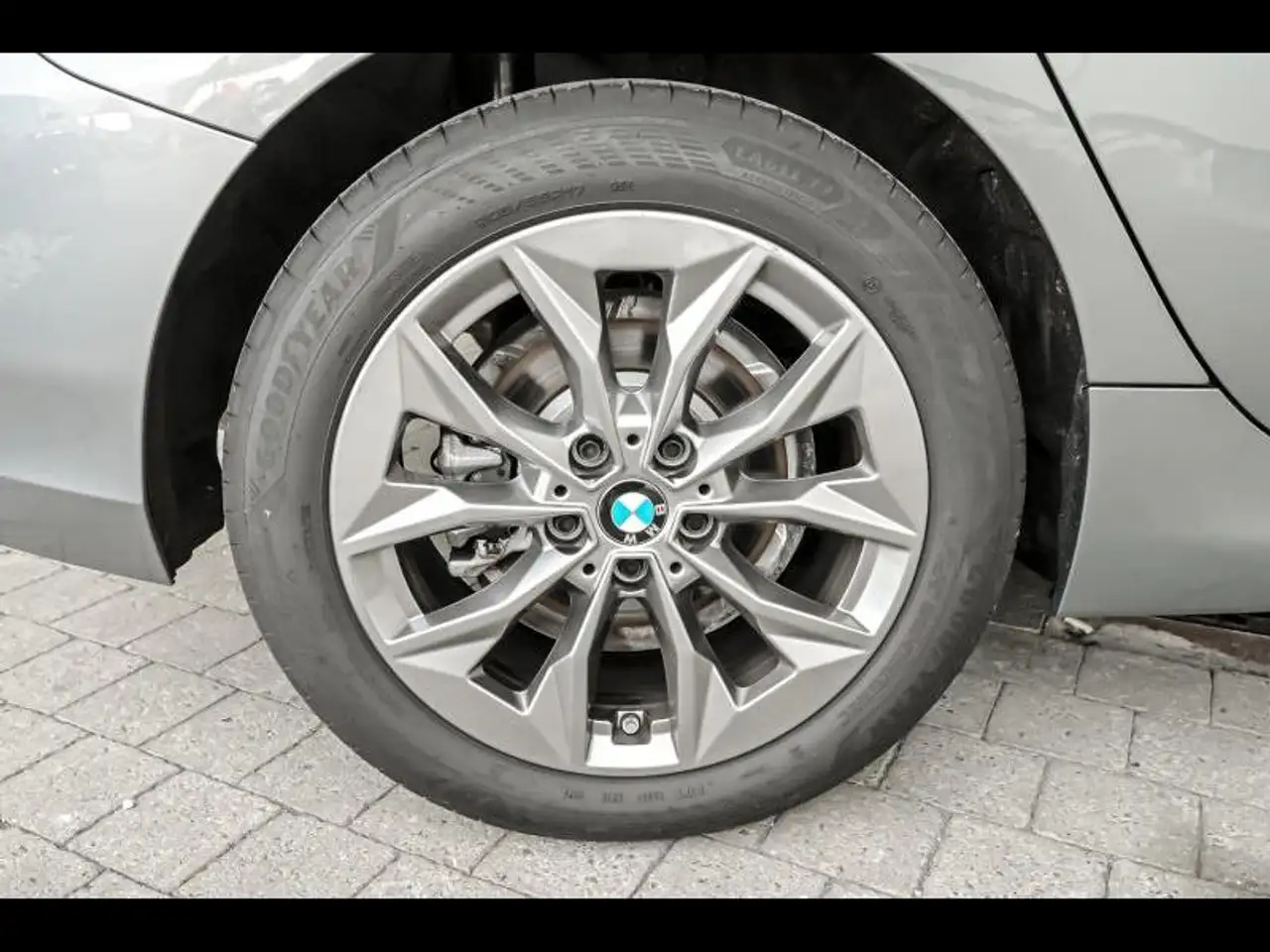 BMW 116 Hatchback 5-Door, миниатюра 8