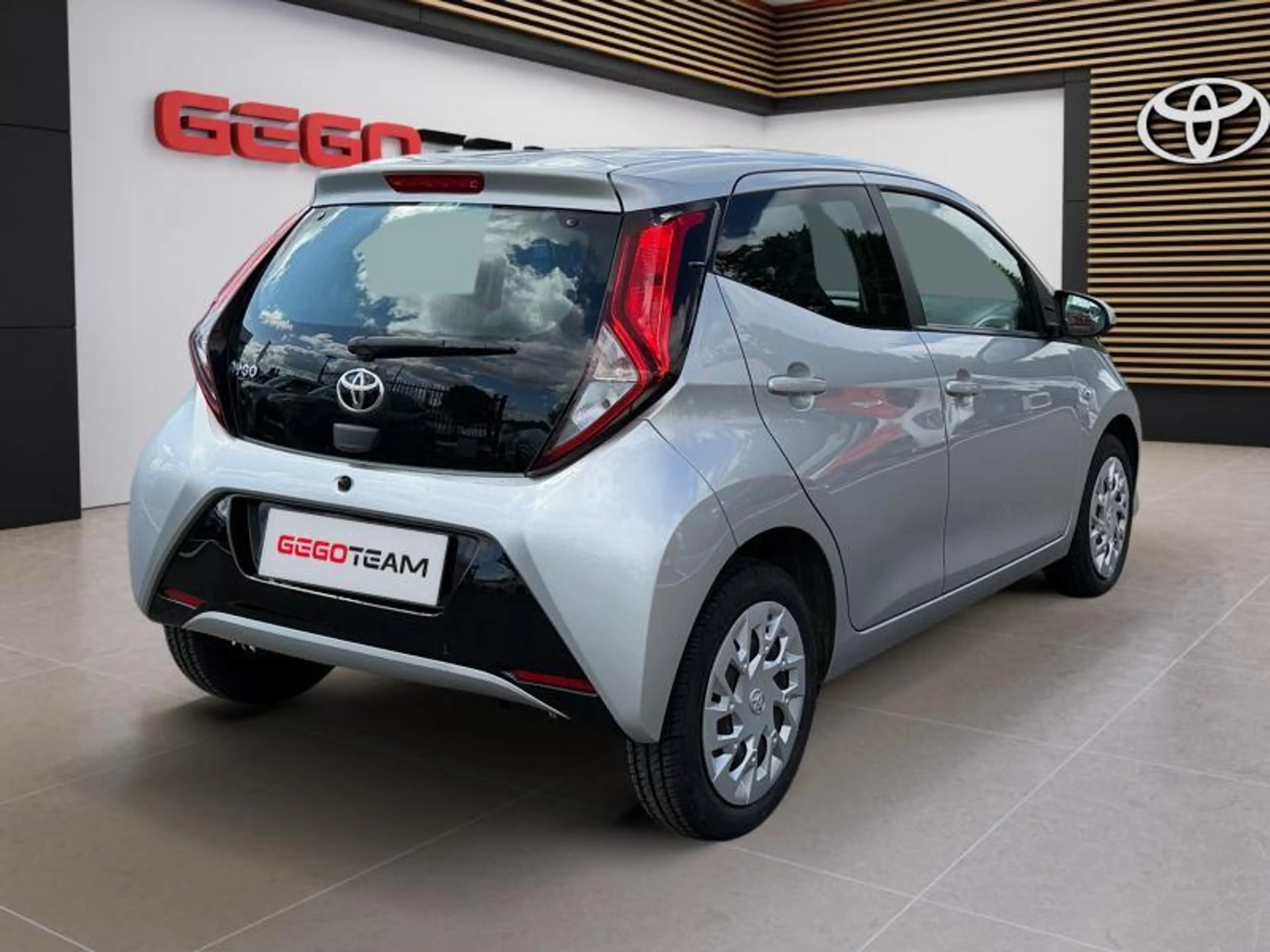 Toyota Aygo X play — photo 6