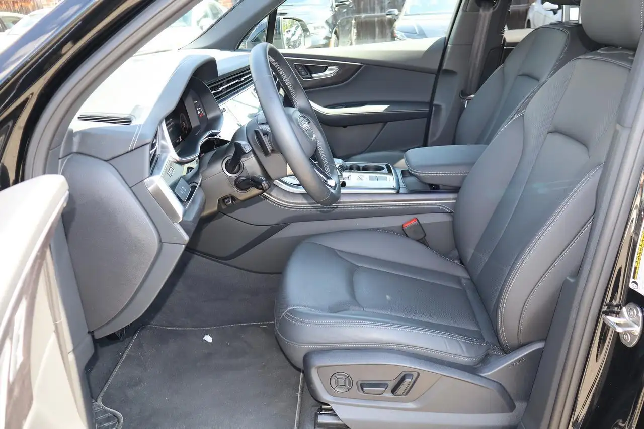 Audi Q7 fotografie Audi Q7