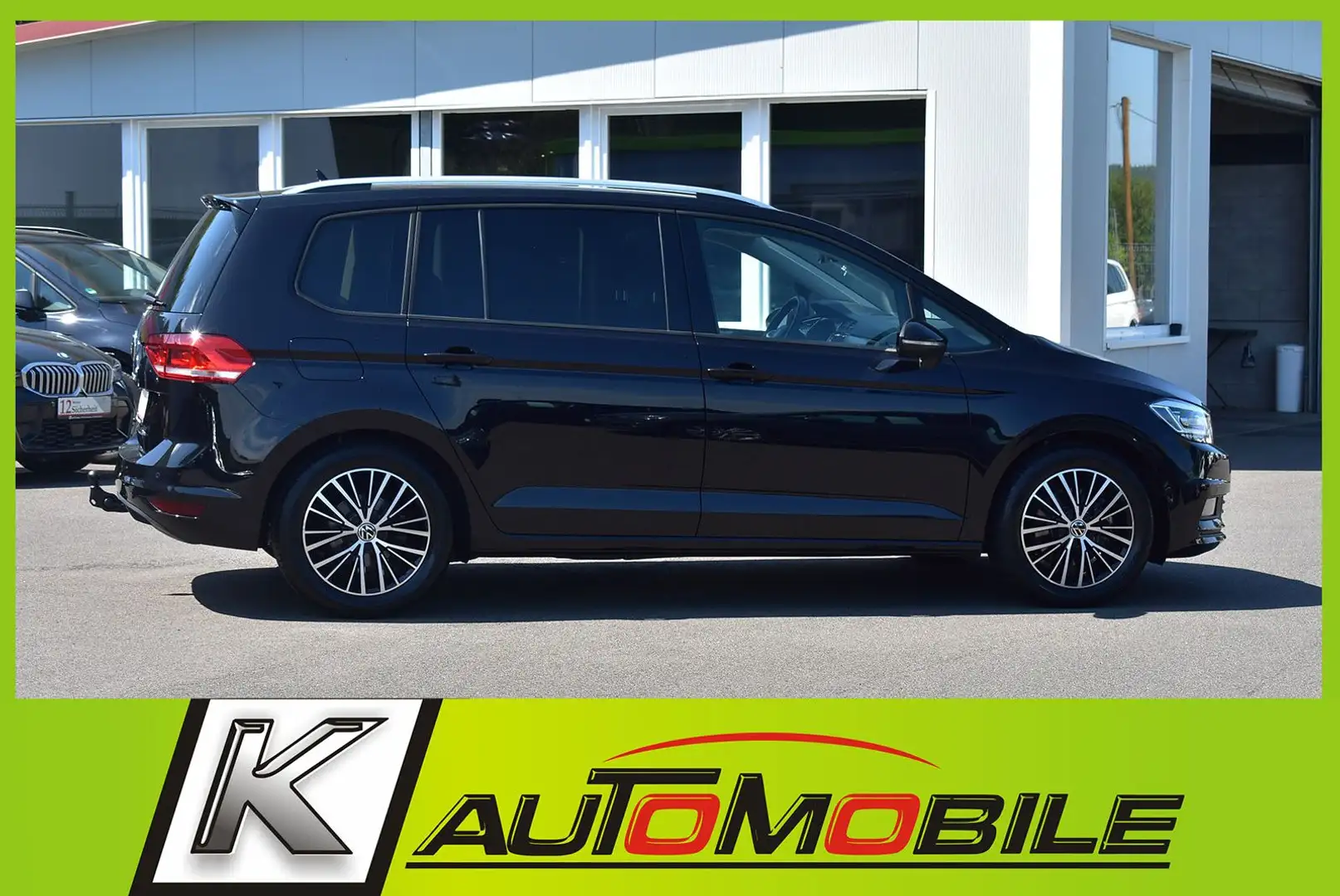 Volkswagen Touran 1,5 TSI IQ.LIGHT+ACC+Kamera+7-Sitzer+AHK Schwarz - 2