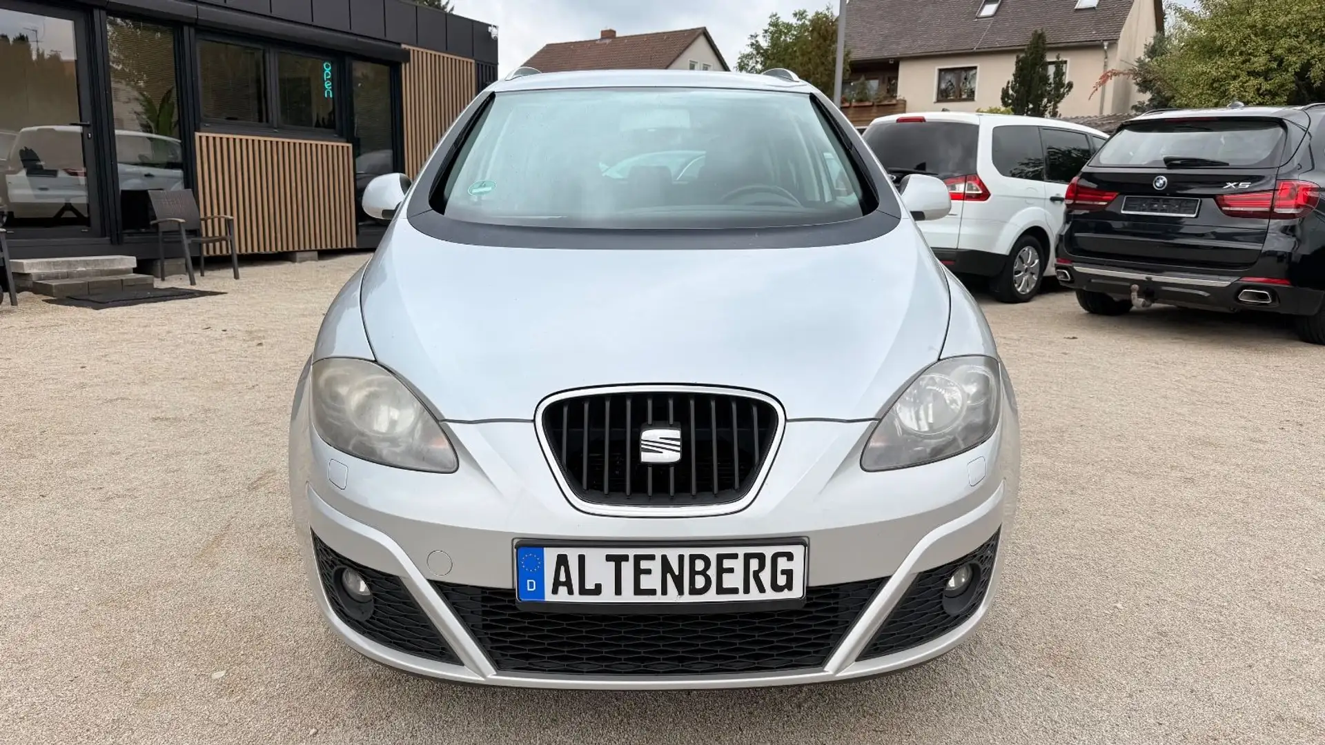 SEAT Altea 1.2 TSI  1 Hand. Silber - 2