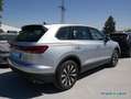Volkswagen Touareg 3.0 TDI 4M ACC AHK Leder RüKa Sitzh. Silber - thumbnail 3