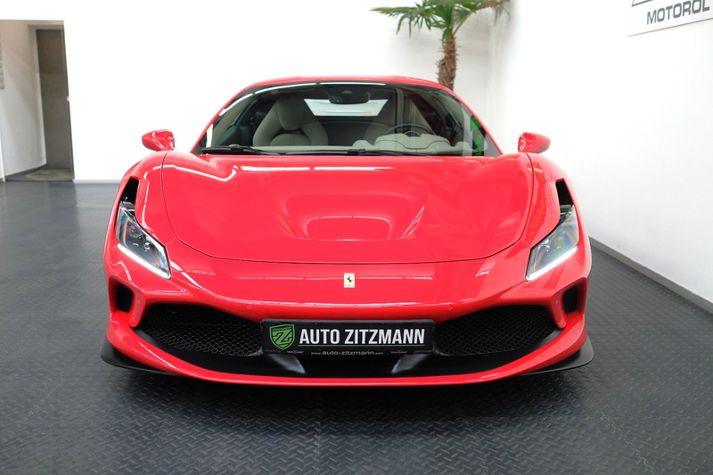 Ferrari F8 Tributo LIFT/CAMERA/PDC/FULL ELECTRIC SEATS — photo 5