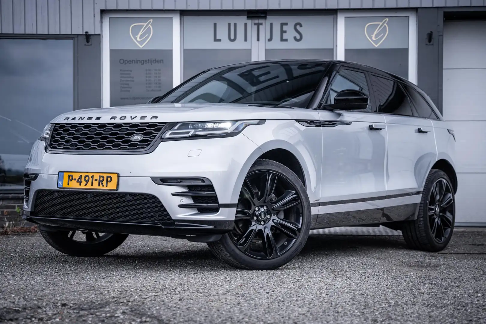 Land Rover Range Rover Velar 2.0 P250 Turbo AWD R-Dynamic I Meridian I Stoel-me Grijs - 1