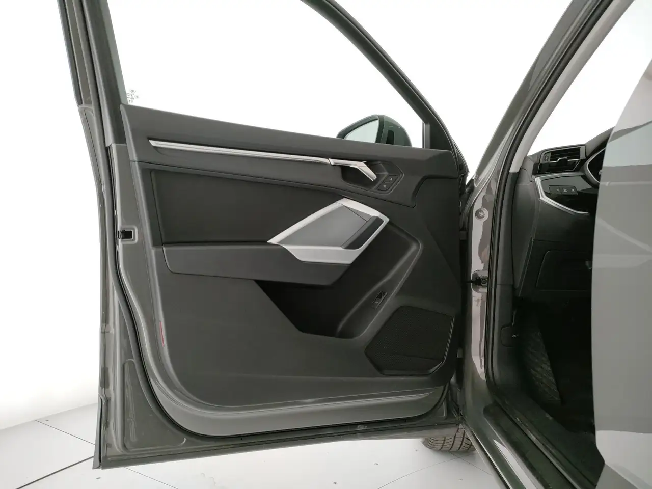 Audi Q3 sportback 35 2.0 tdi business plus s-tronic 17