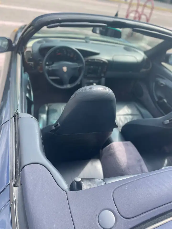 Porsche 996 Carrera 4 cabrio, foto 12