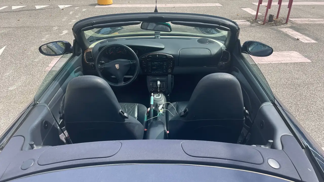 Porsche 996 Carrera 4 cabrio, foto 10