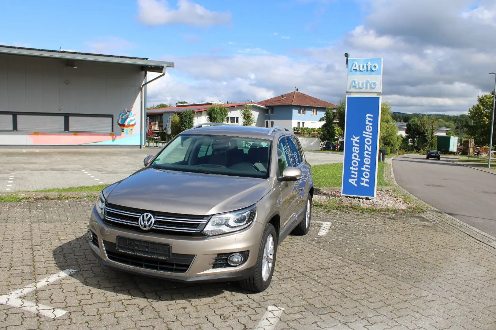 Volkswagen Tiguan 2.0 TSI DSG 4MOTION Sport&Style 1.HD*LED* Beige - 1