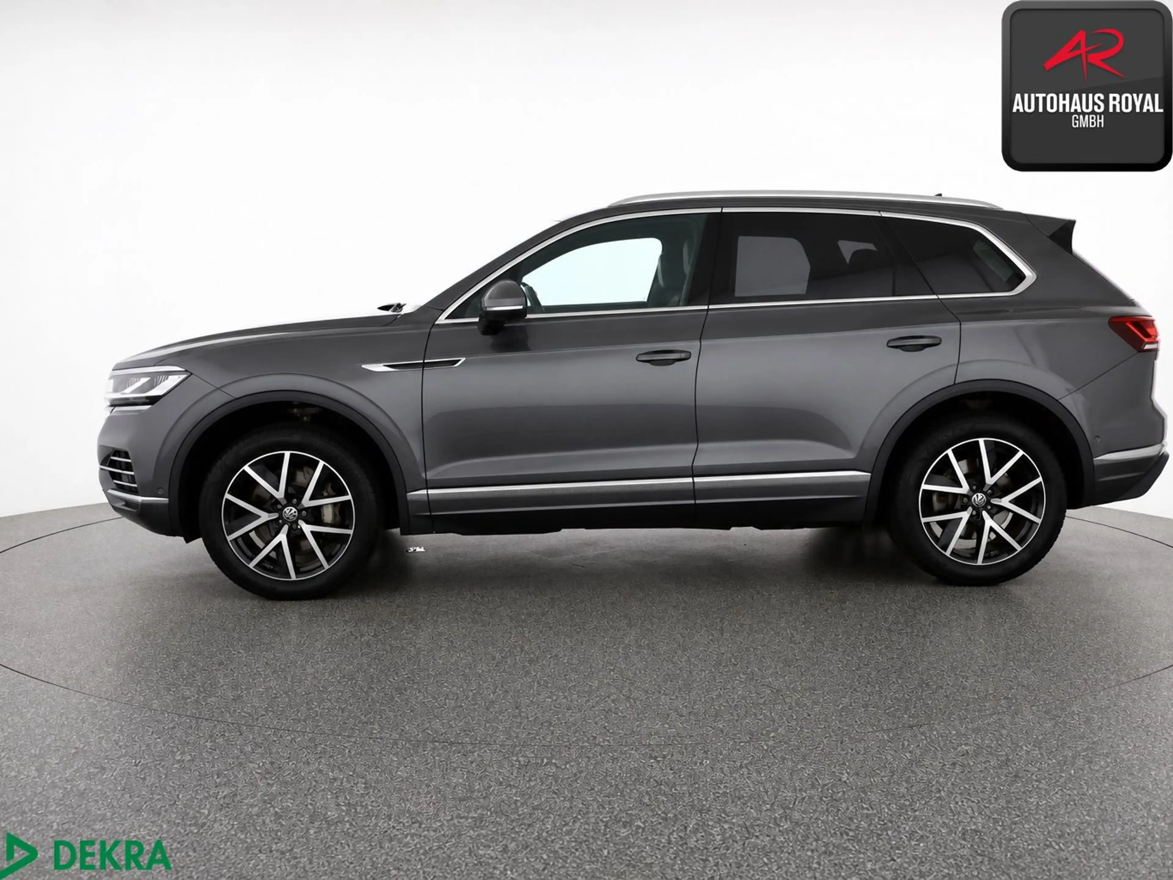 Volkswagen Touareg 3.0 TFSI 4M ATMOSPHERE DYNAUDIO,STANDHZ — photo 2