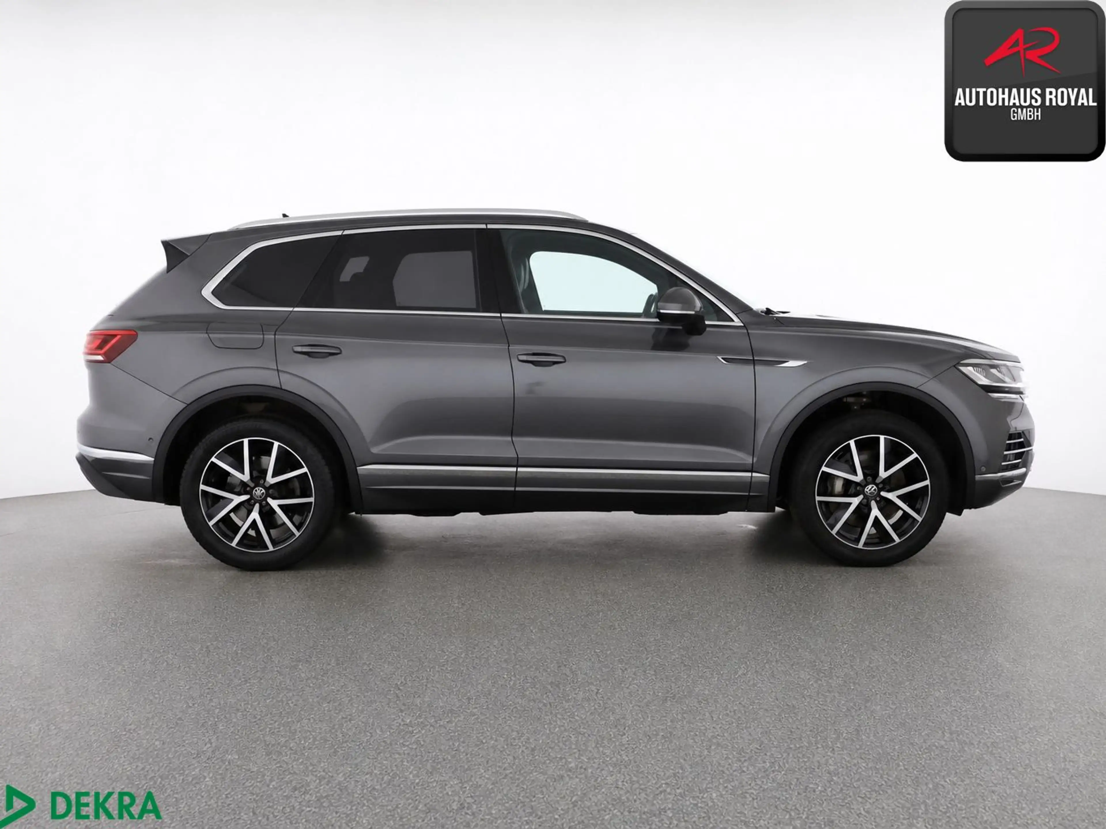 Volkswagen Touareg 3.0 TFSI 4M ATMOSPHERE DYNAUDIO,STANDHZ — photo 6