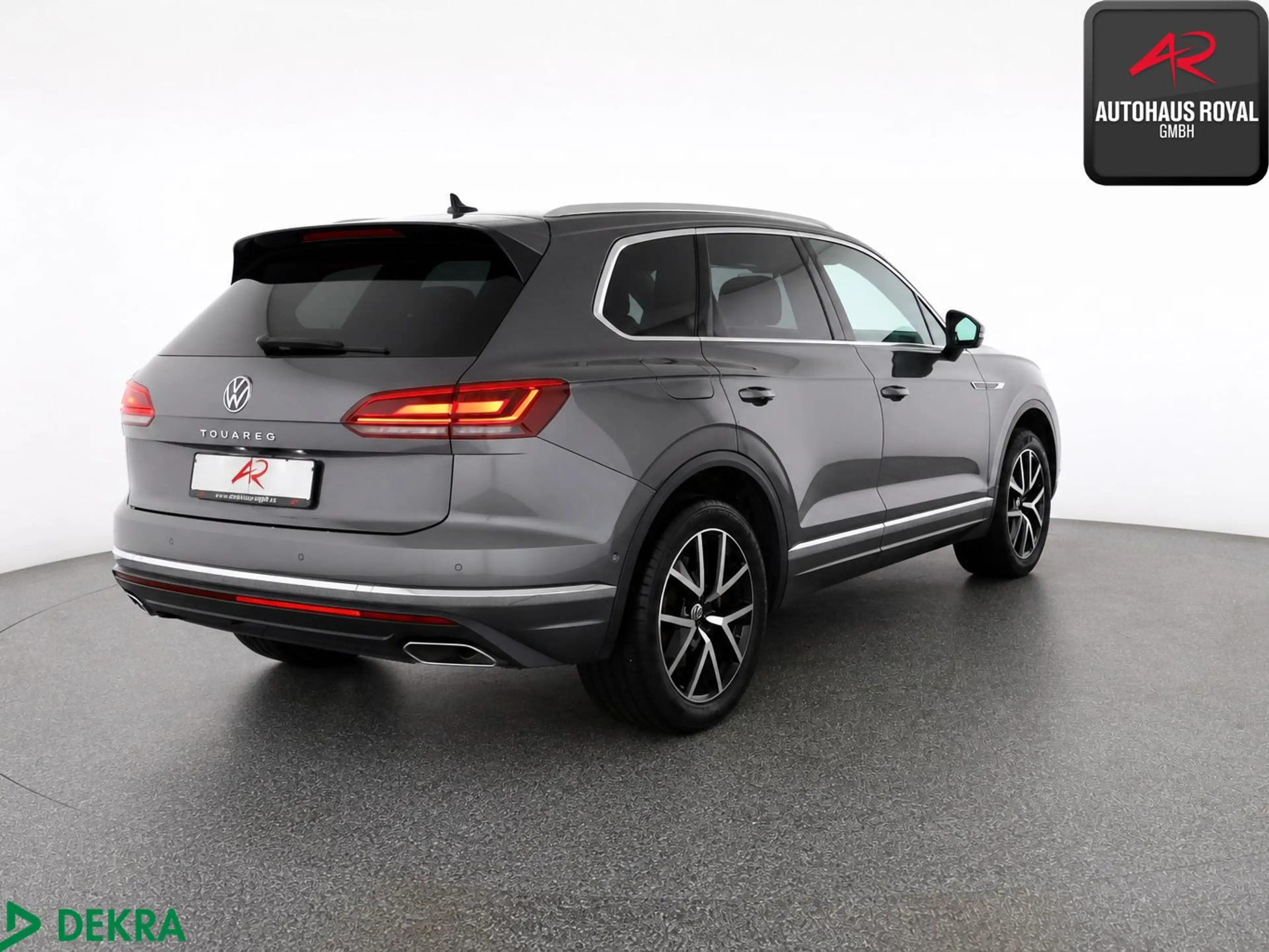Volkswagen Touareg 3.0 TFSI 4M ATMOSPHERE DYNAUDIO,STANDHZ — photo 5