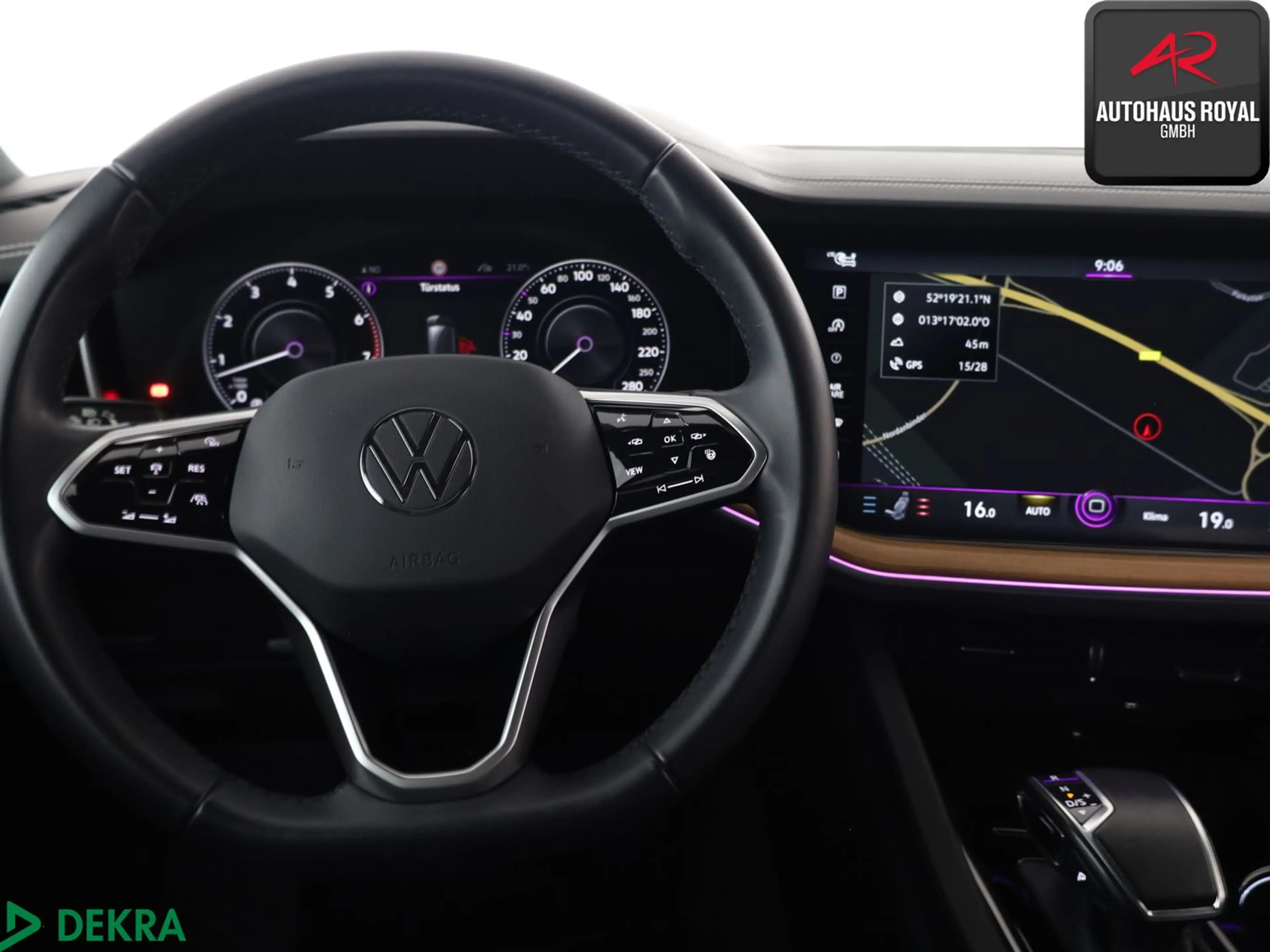 Volkswagen Touareg 3.0 TFSI 4M ATMOSPHERE DYNAUDIO,STANDHZ — photo 15