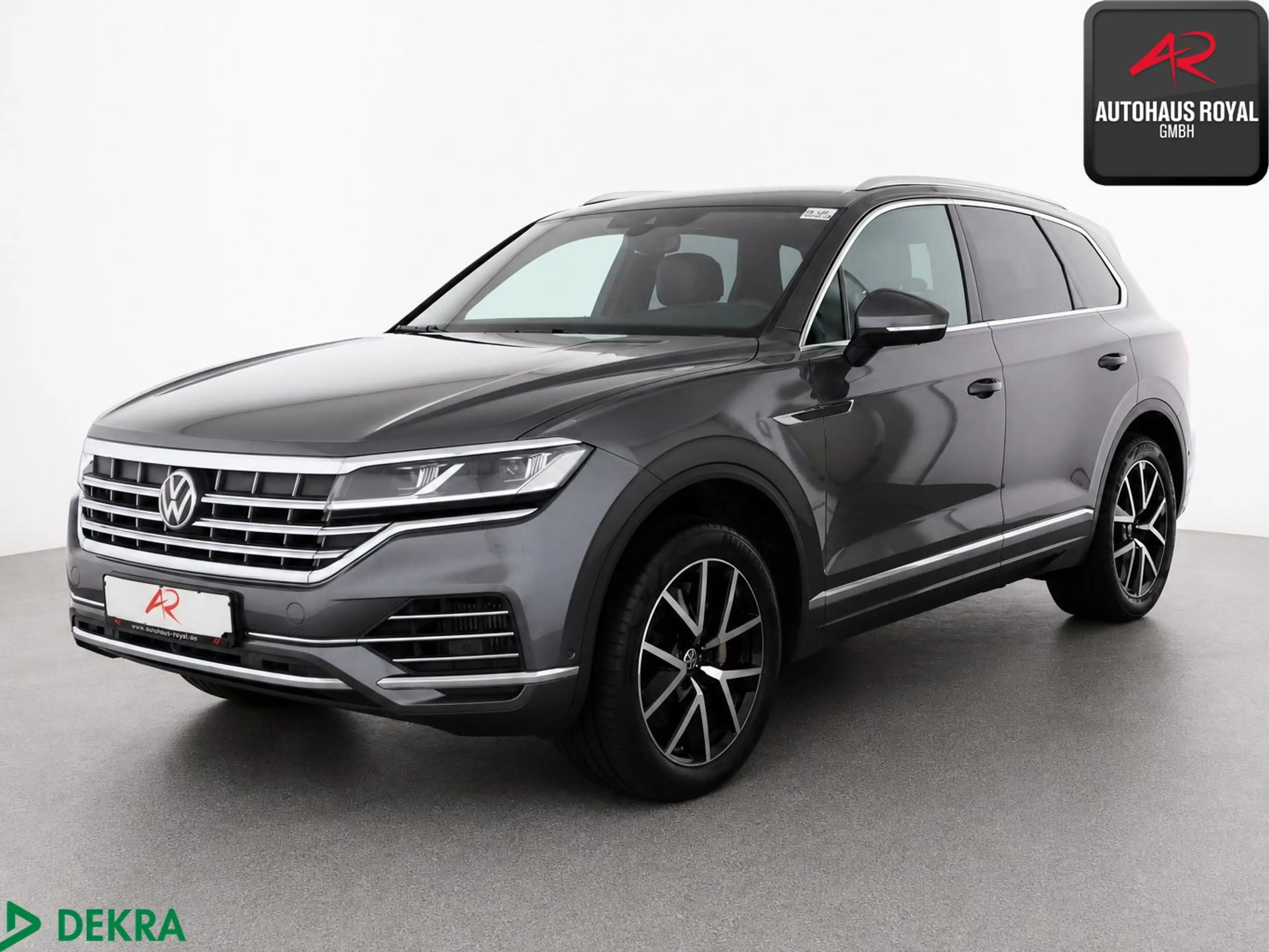 Volkswagen Touareg 3.0 TFSI 4M ATMOSPHERE DYNAUDIO,STANDHZ