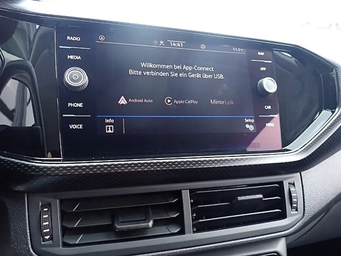 Volkswagen T-Cross Turbo DSG RF-KAM NAVI Grau - 2
