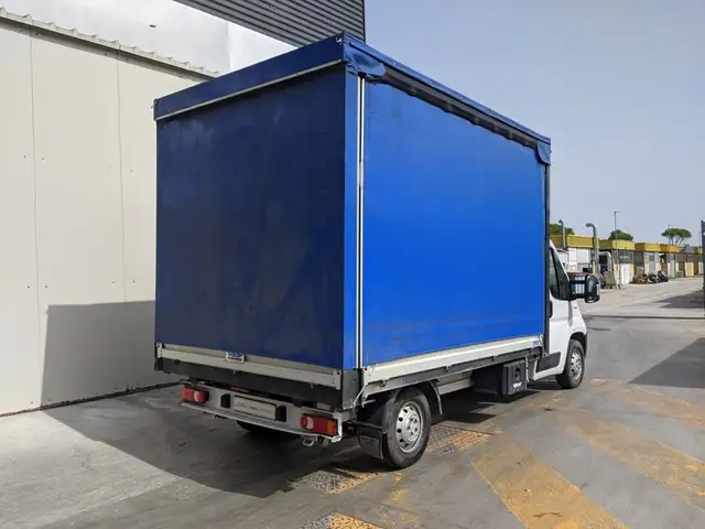 Fiat Ducato view 5