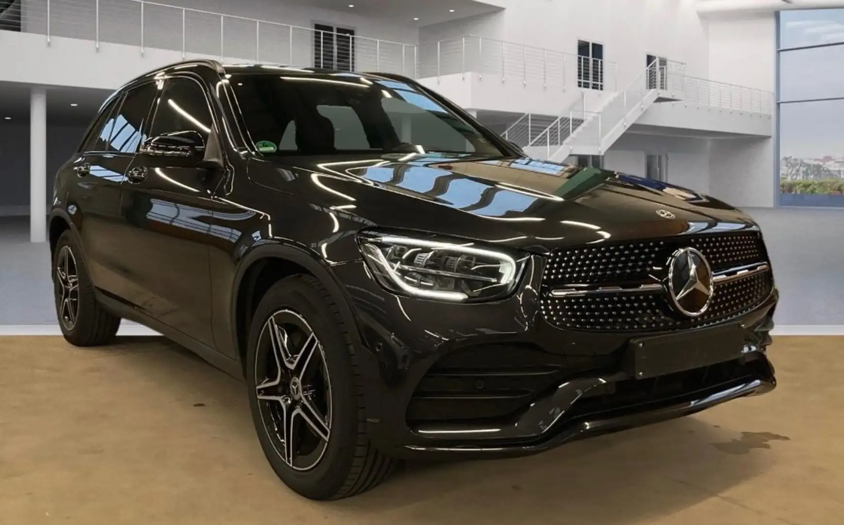 Mercedes-Benz GLC 300 4M AMG-LINE/NIGHT-PAKET/LED/R-KAMERA/AHK Grijs - 2