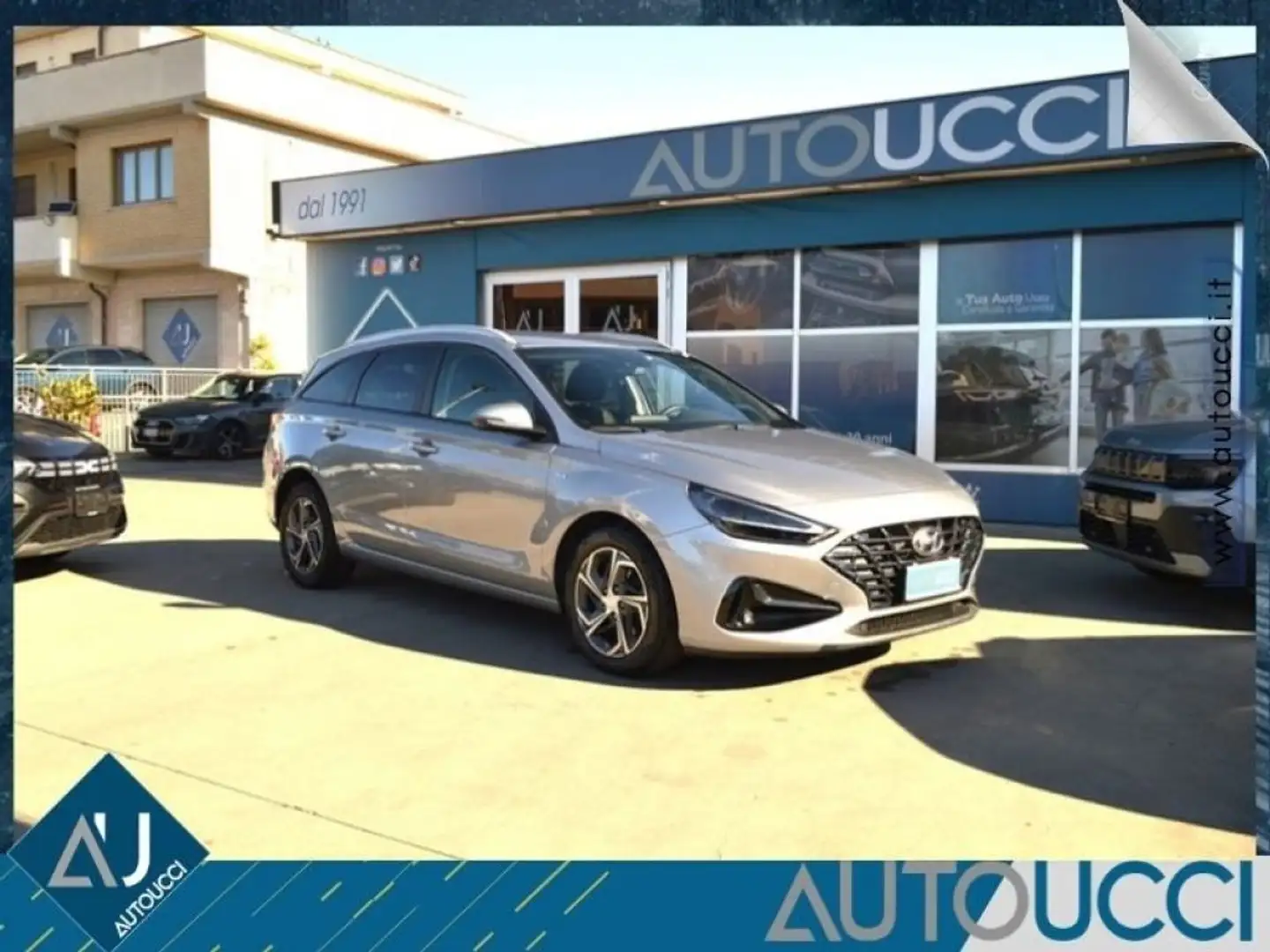 Hyundai i30 Wagon 1.0 T-GDI iMT 48V Prime Carplay Gris - 1
