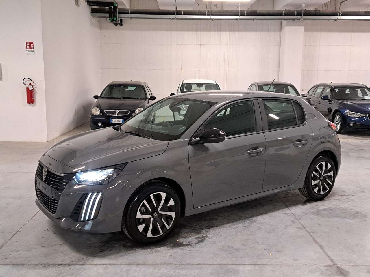 Peugeot 208 1200 PureTech 101CV Active 5 Porte ***Km. Zero***