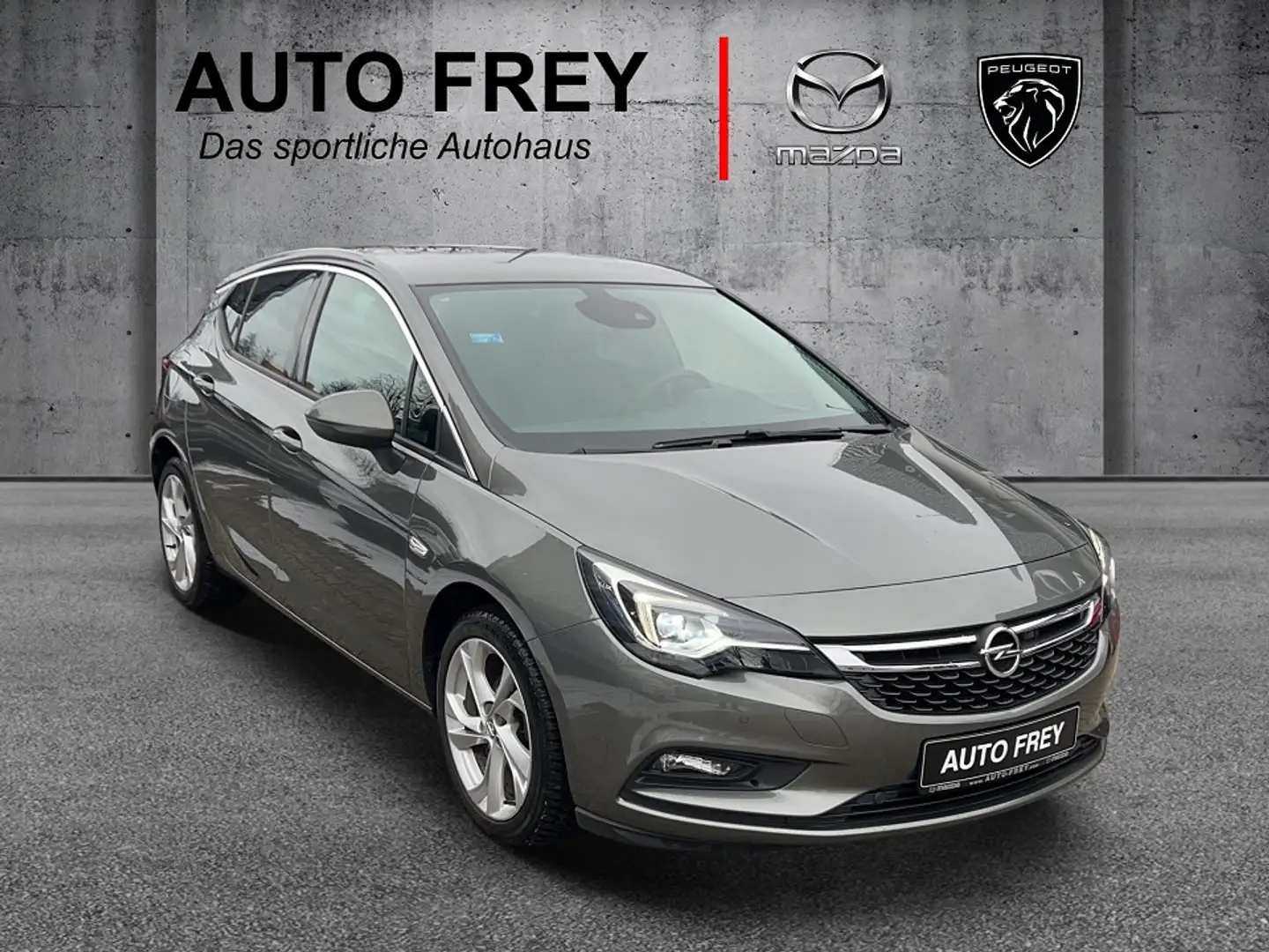 Opel Astra 1.4 Automatik Turbo Innovation Grey - 1