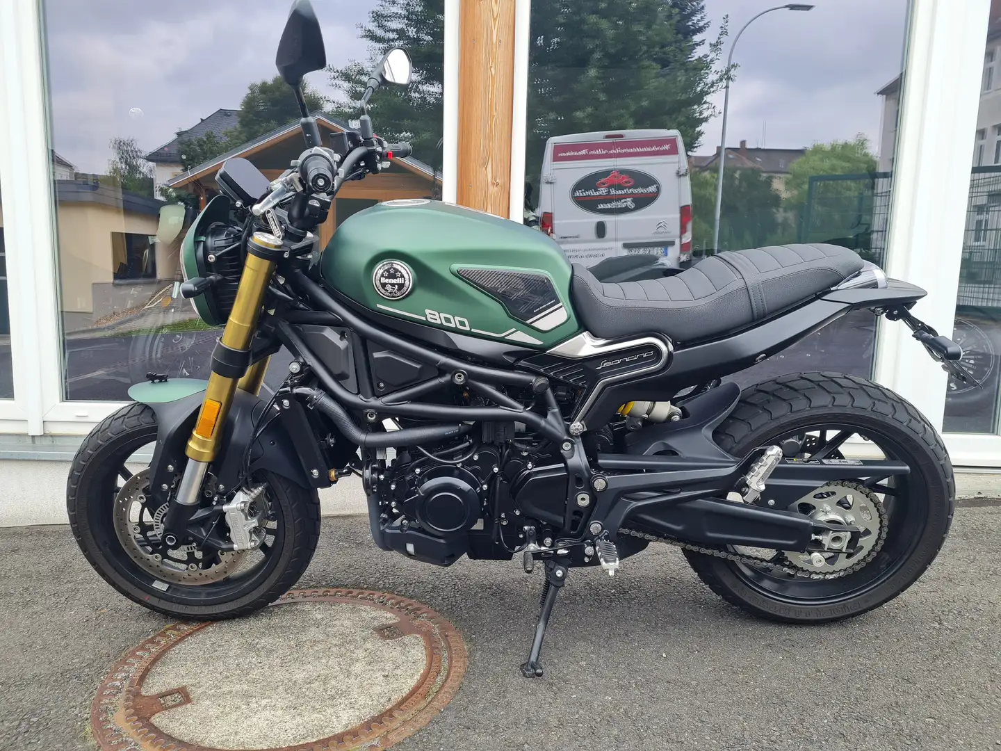 Benelli Leoncino 800 Grün - 2