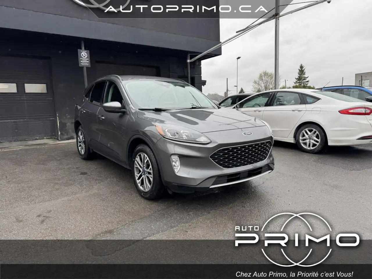 Ford Escape снимка Ford Escape