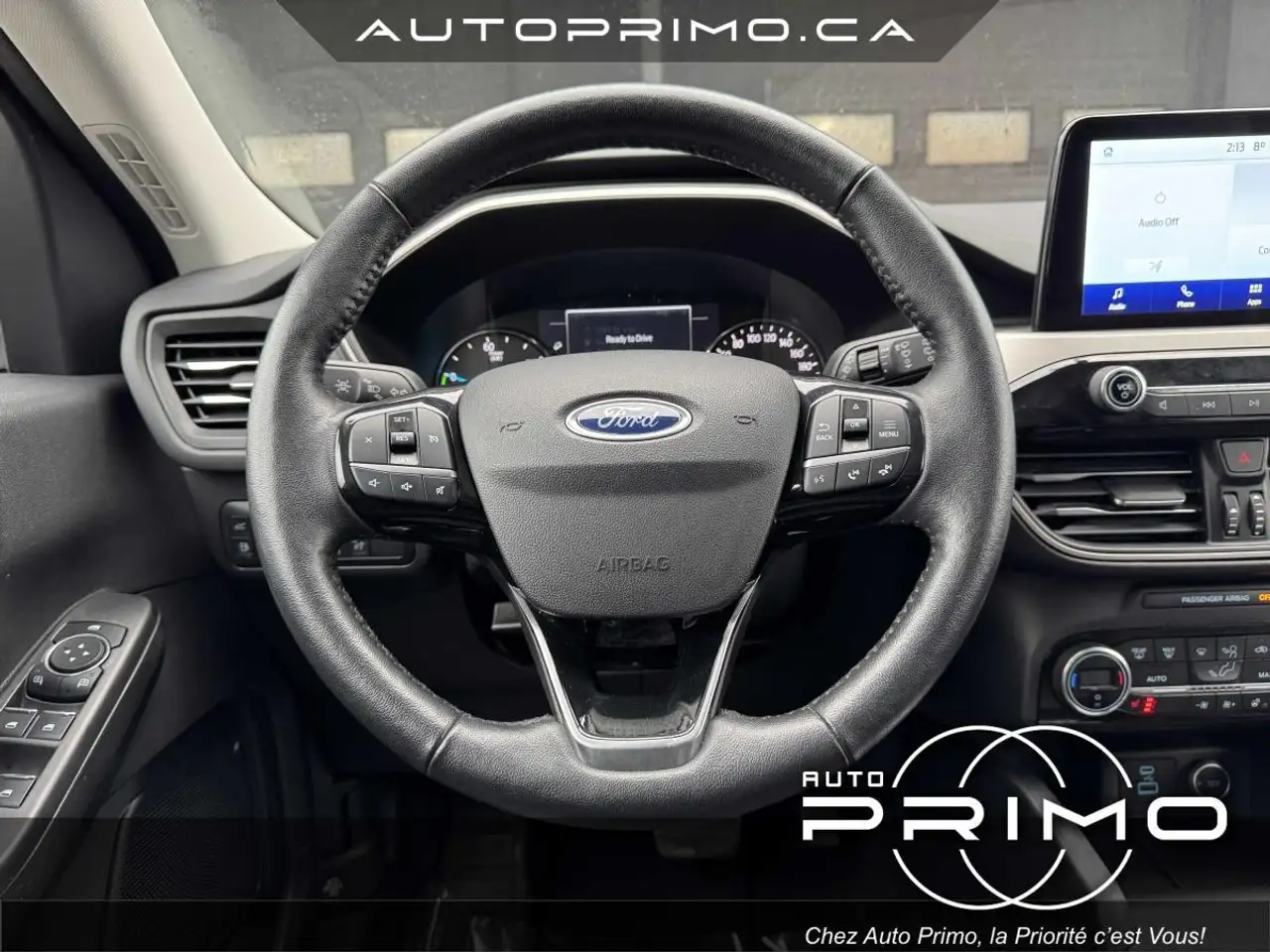 Ford Escape снимка Ford Escape