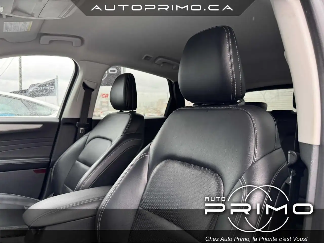 Ford Escape снимка Ford Escape