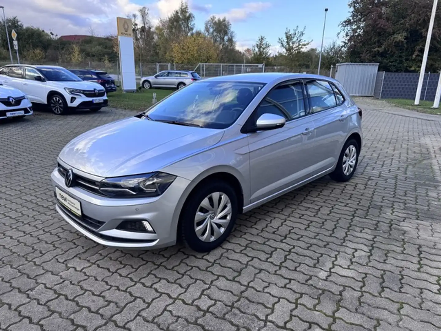 Volkswagen Polo VI Comfortline Grau - 1