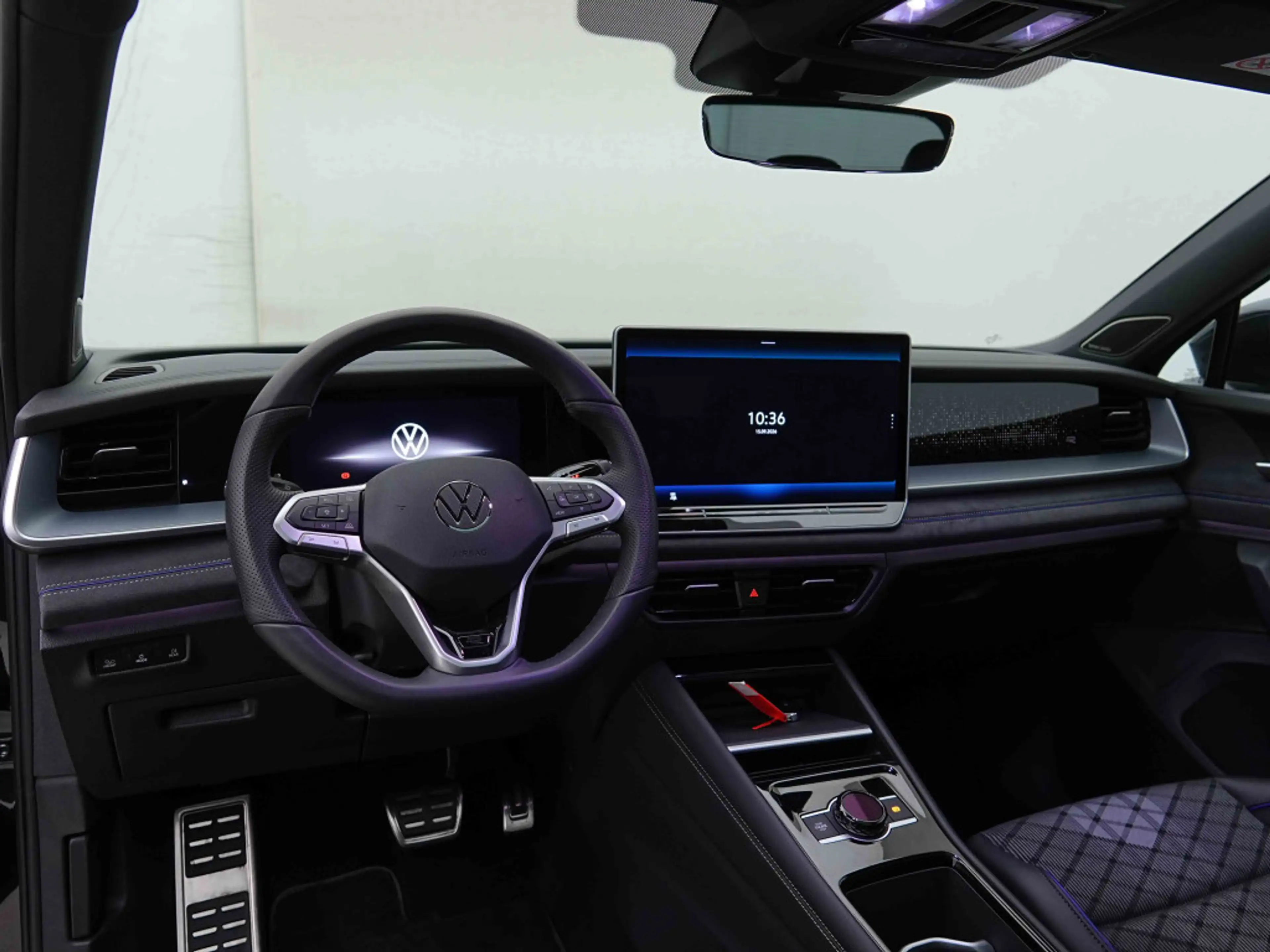 Volkswagen Tayron 272 PHEV eHybrid DSG R-Line | Pano | IQ Matrix | Harman | Head Up | Winter Plus — photo 9