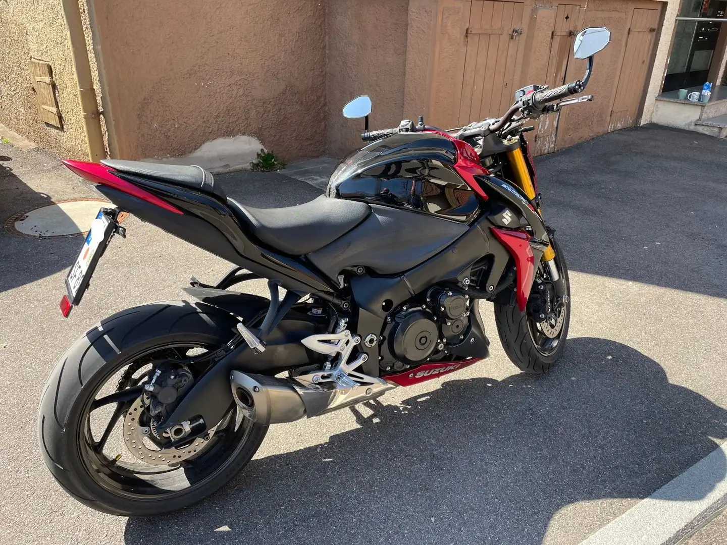 Suzuki GSX-S 1000 Roşu - 2