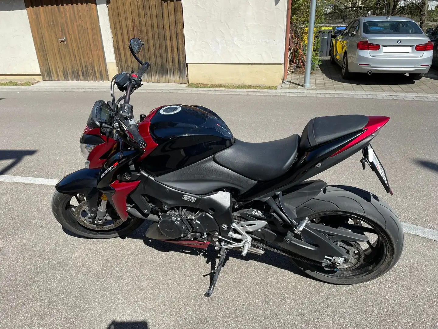 Suzuki GSX-S 1000 Roşu - 1