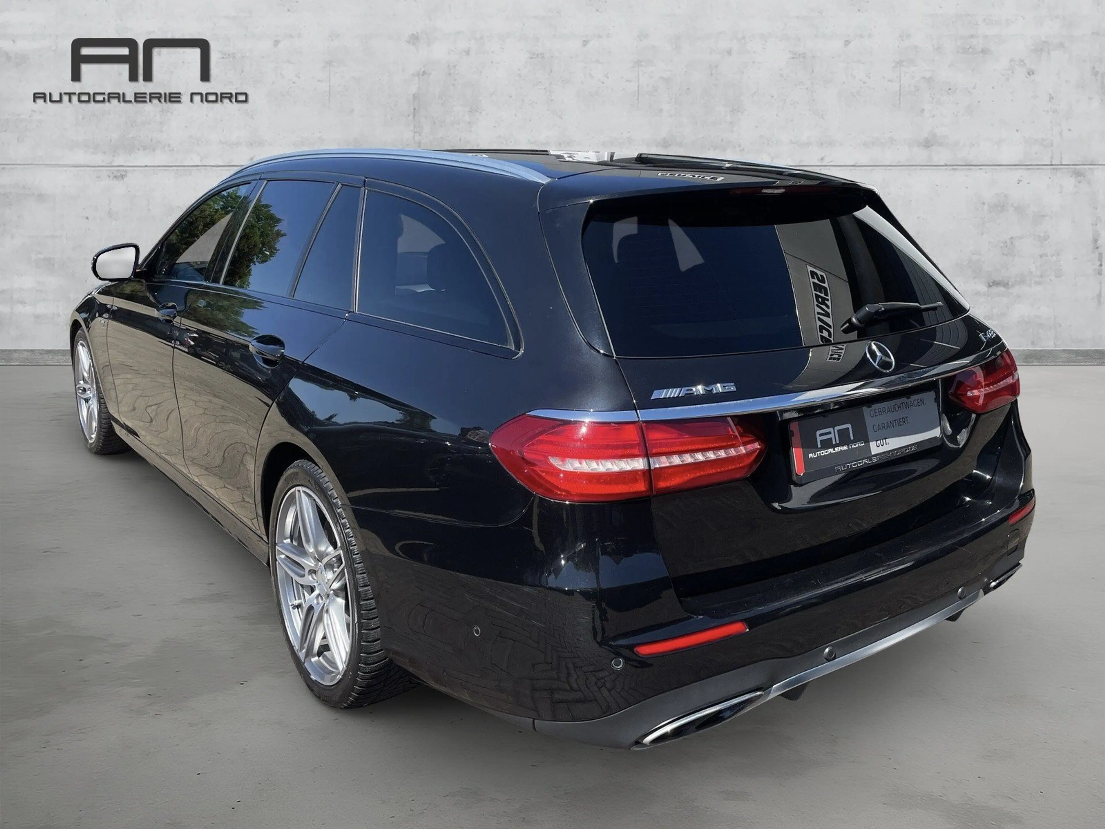 Mercedes-Benz E 43 AMG AMG E 43 4M Distronic+WideS+SHD+Burmester+AHK+360° — photo 7