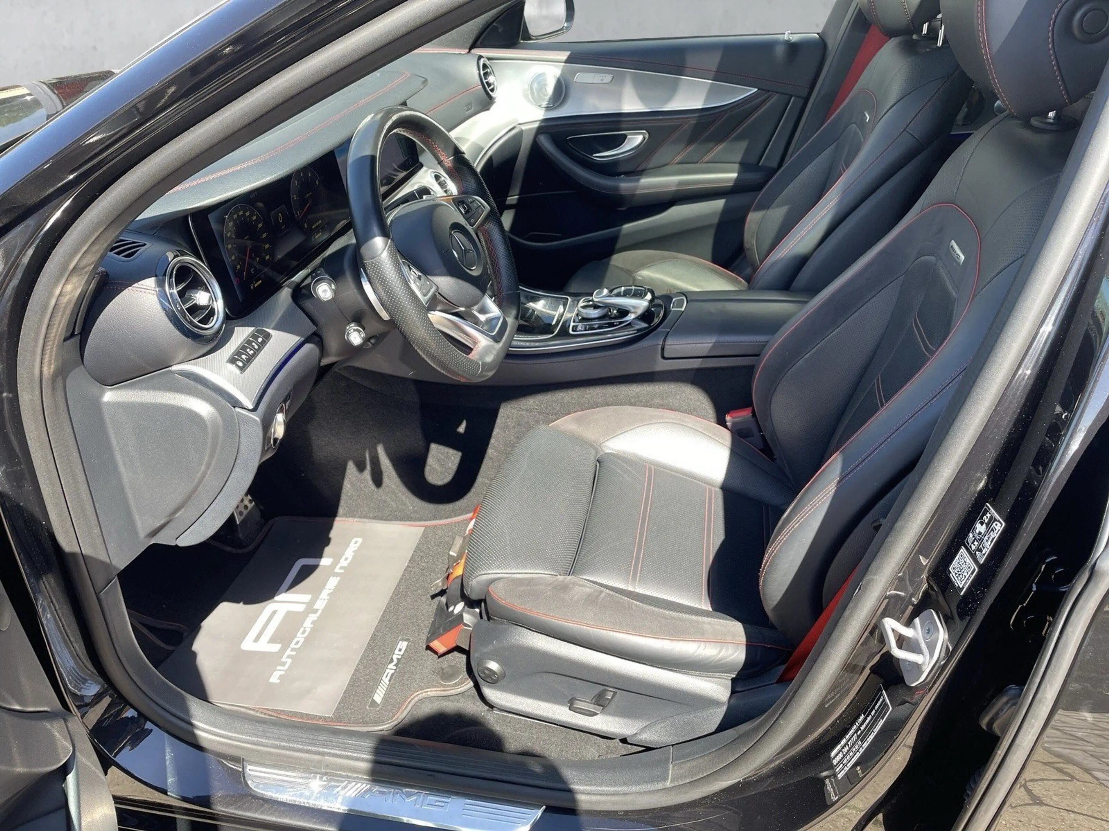 Mercedes-Benz E 43 AMG AMG E 43 4M Distronic+WideS+SHD+Burmester+AHK+360° — photo 8