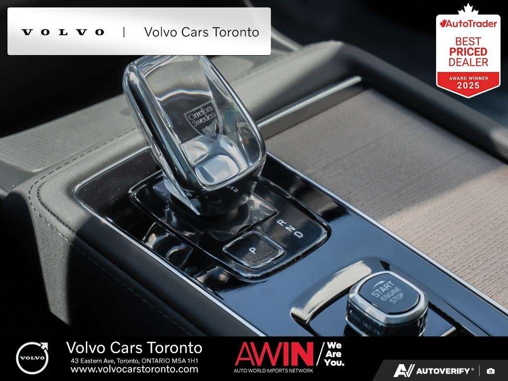 2026 Volvo XC90 B6 AWD Plus Dark Theme 7-Seater thumb 32